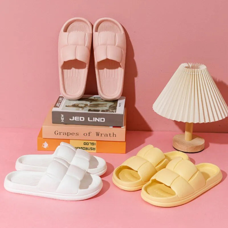 Home Slippers Fashion Soft Sole EVA Indoor Lady Sandals 2023 Summer Non Slip Flip Flops